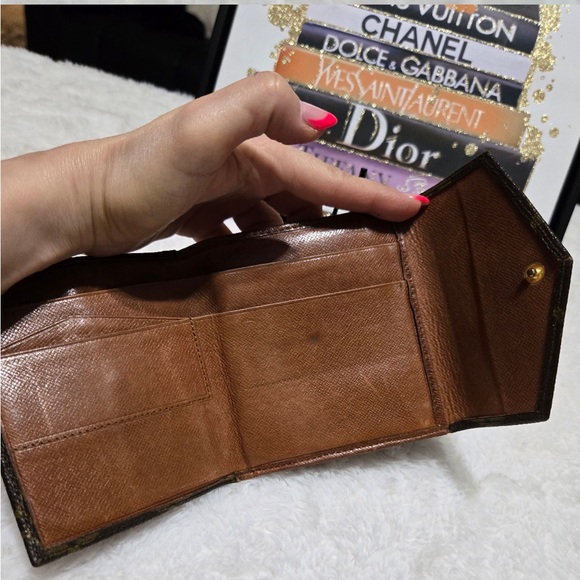 Authentic Louis Vuitton Monogram Elise Compact Trifold Wallet - Vintage - Picture 3 of 5